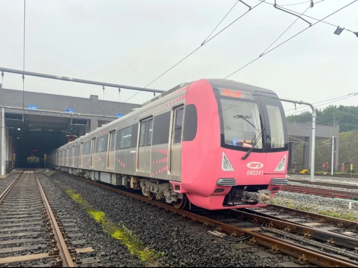 明天起！地铁6号线列车数量增加！