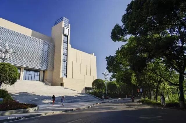 这个博物馆馆徽长啥样？请你来设计！