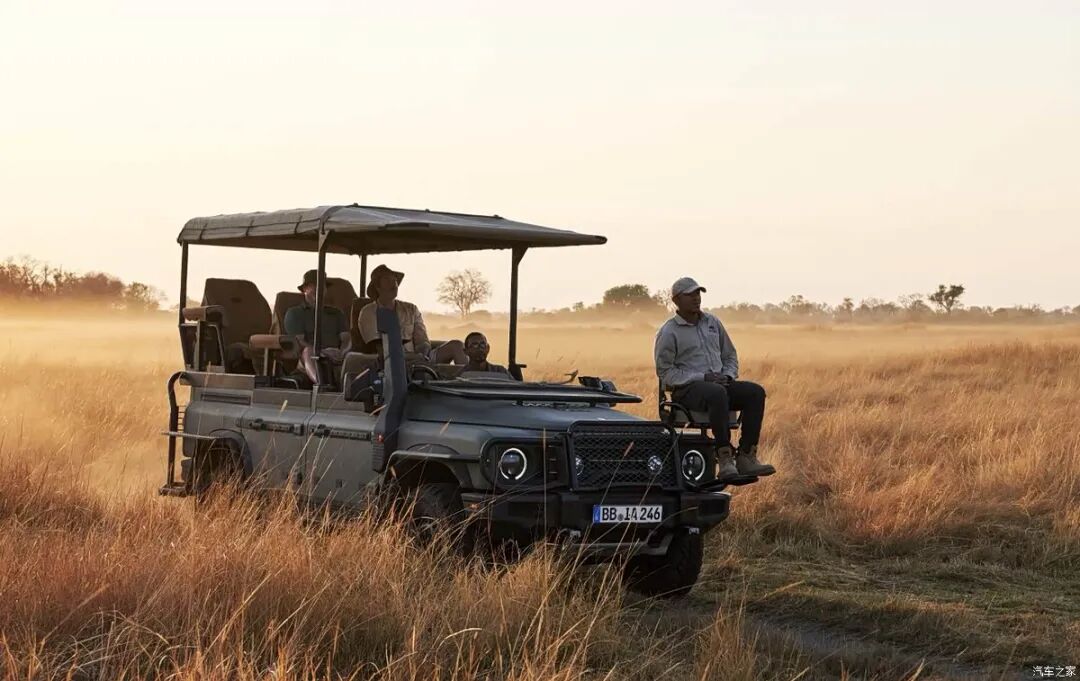 3.0T直列六缸，450牛·米，全时四驱，穿越草原毫无压力！